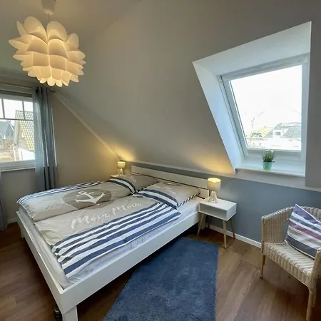 Holiday Crane's Nest Tatil Evi Fuhlendorf (Mecklenburg-Vorpommern)